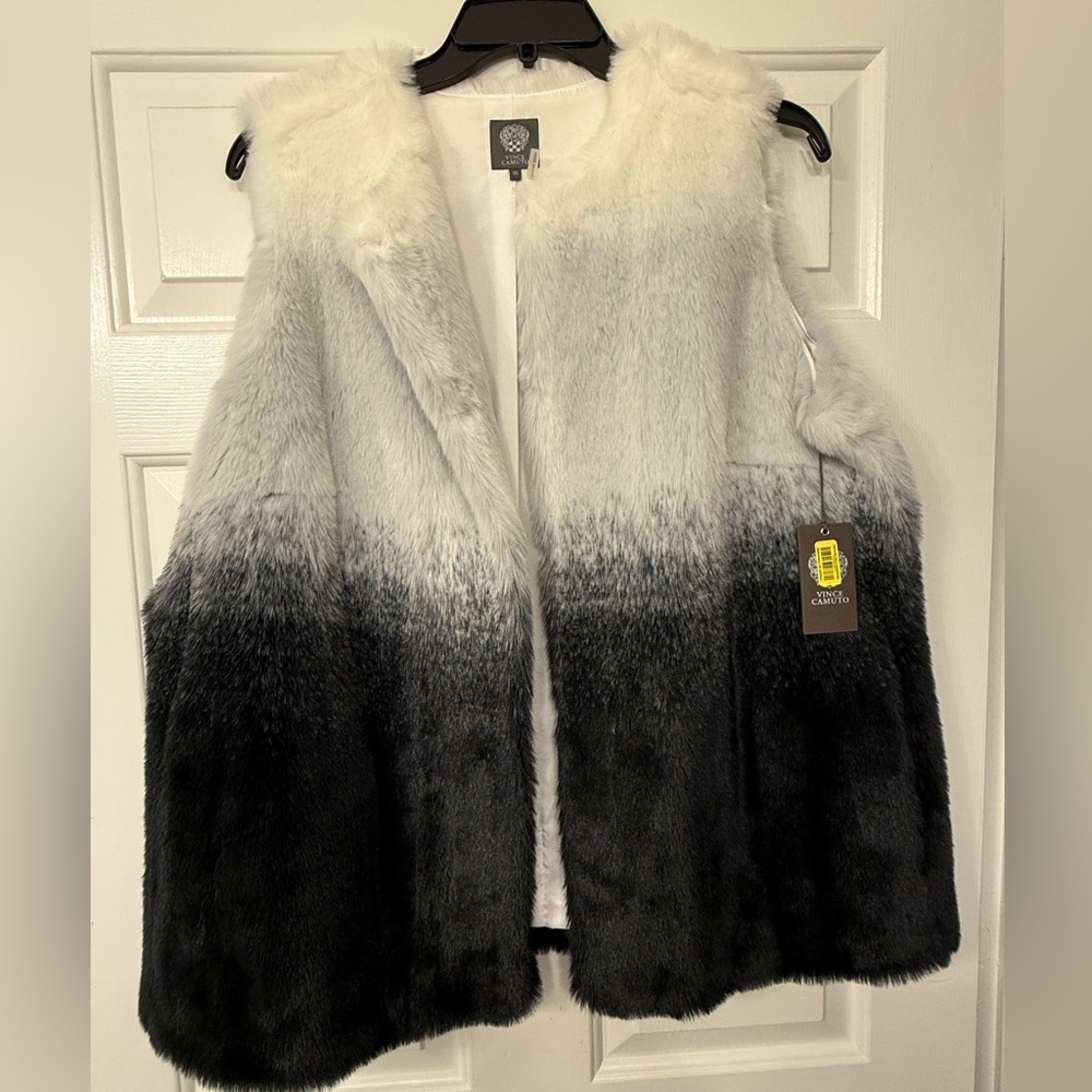 Vince Camuto Faux Fur Vest Sz 1x